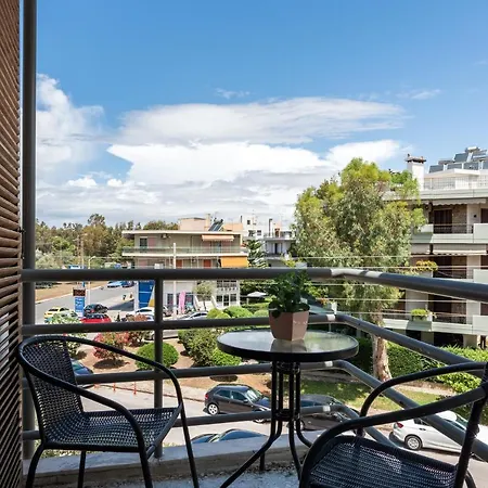 Minavra Athens